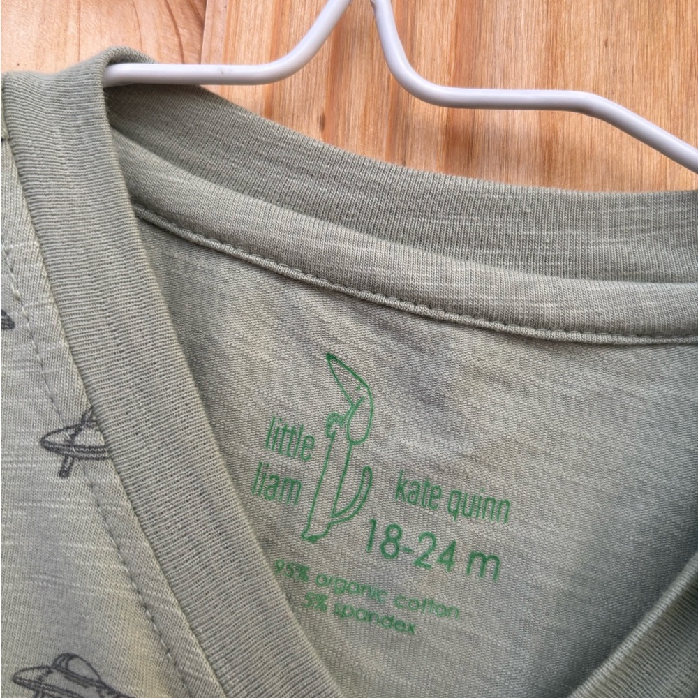 Kate Quinn Ringer Tee - Picture 5 of 6